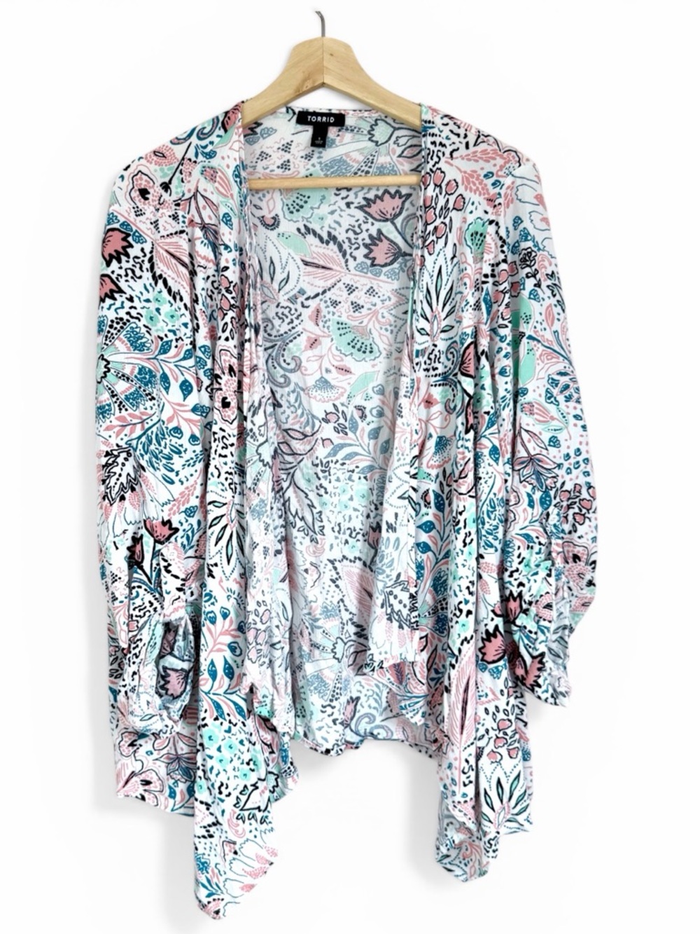 Torrid Gauze Roll Tab Sleeve Open Front Paisley Kimono Size 1 Plus Size - Picture 2 of 8